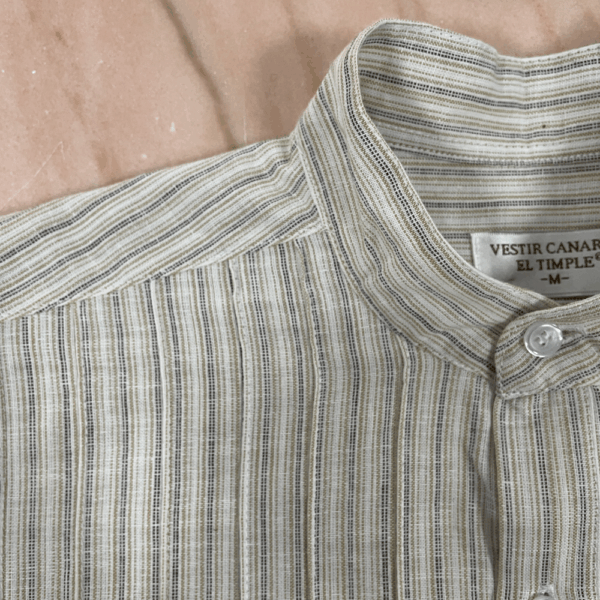 Camisa de lino tostado - Imagen 4